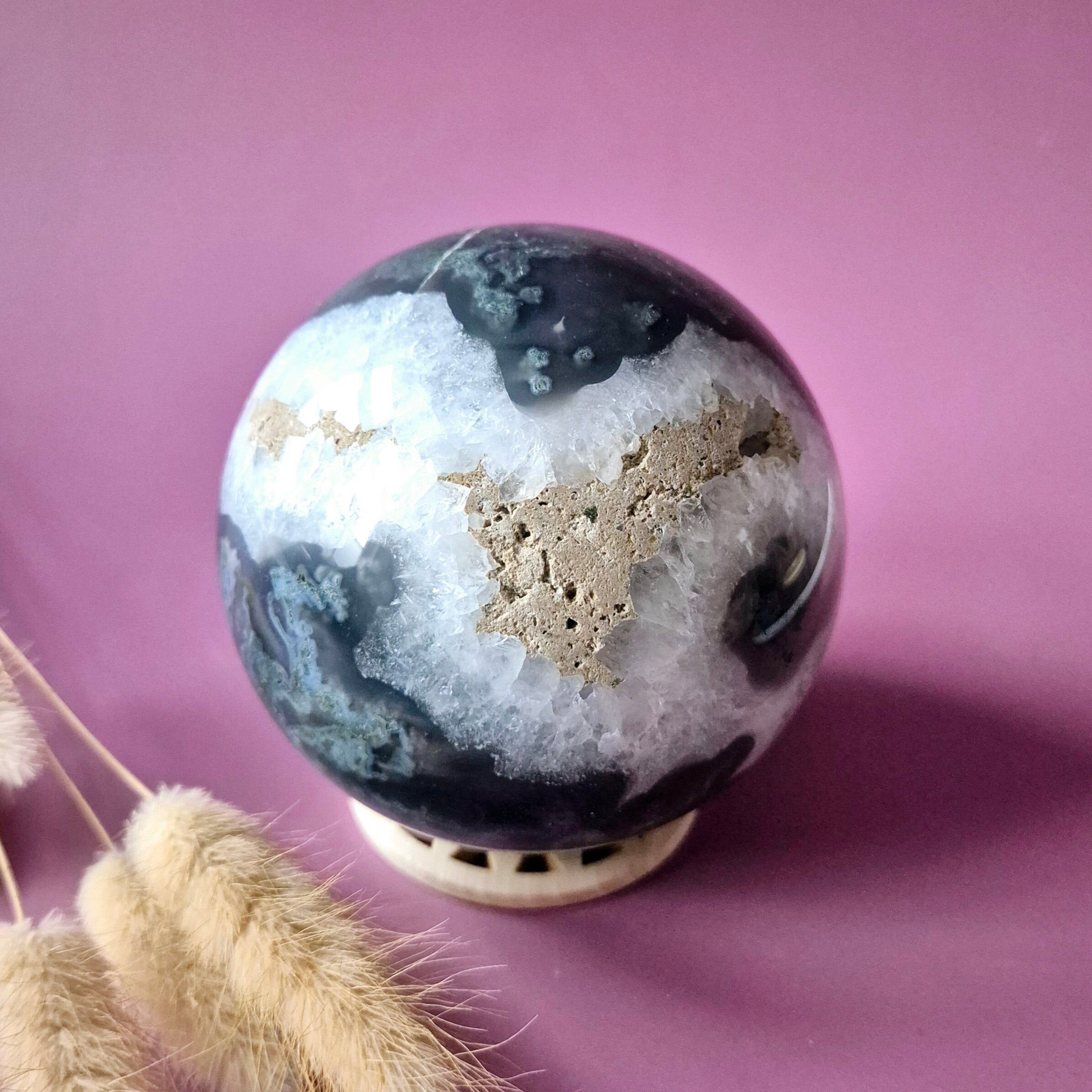 Sfera di pietra preziosa di cristallo, agata muschiata, drusa, geode, sfera 90 mm, 1028 g