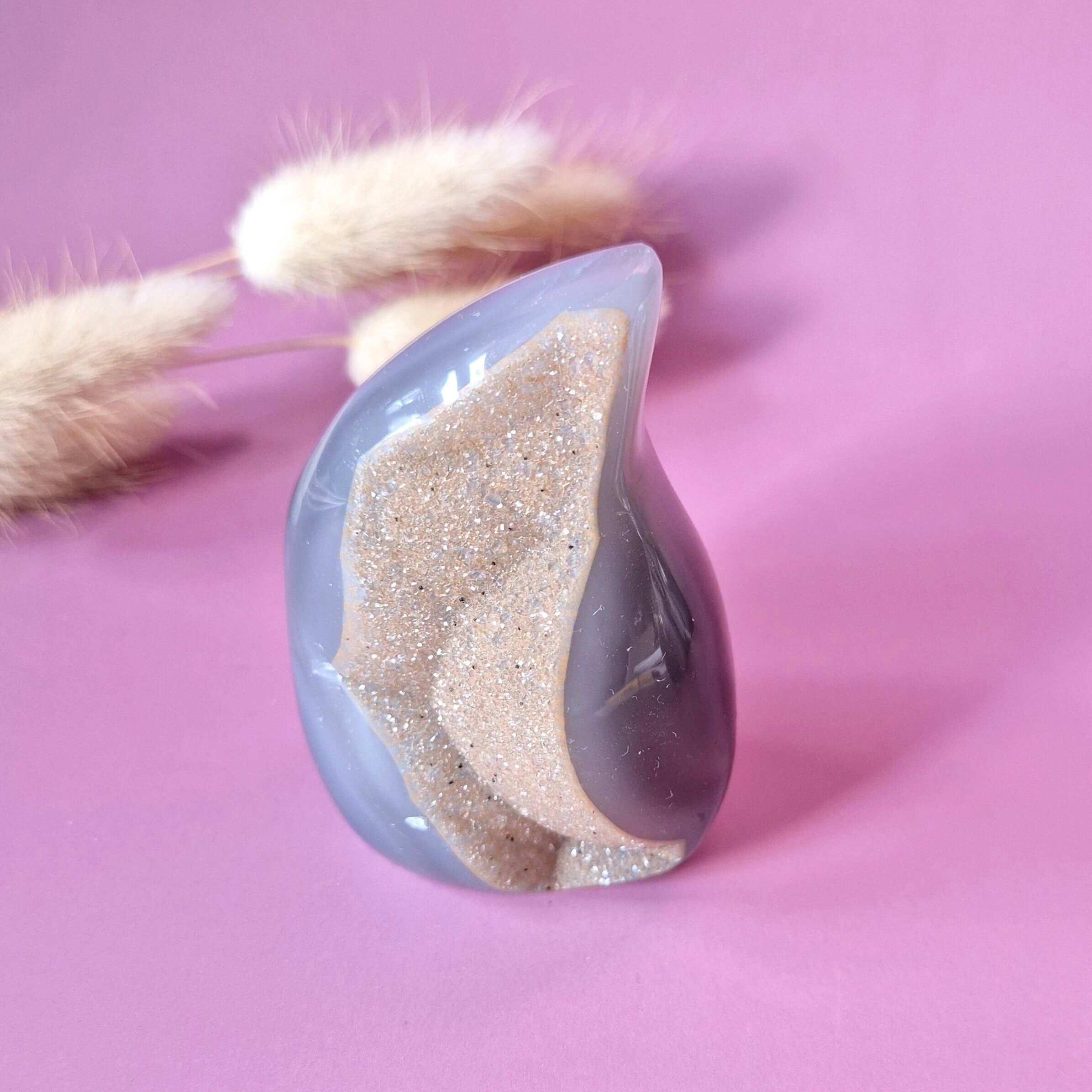 Cristallo di pietra preziosa a goccia/fiamma in agata grigia druzy - n. 32 172 g