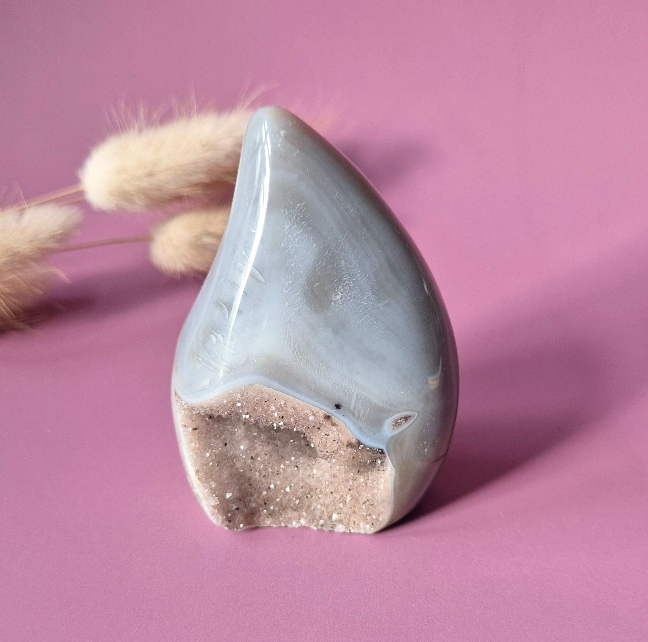 Cristallo di pietra preziosa a goccia/fiamma in agata grigia drusa - n. 39 163 g