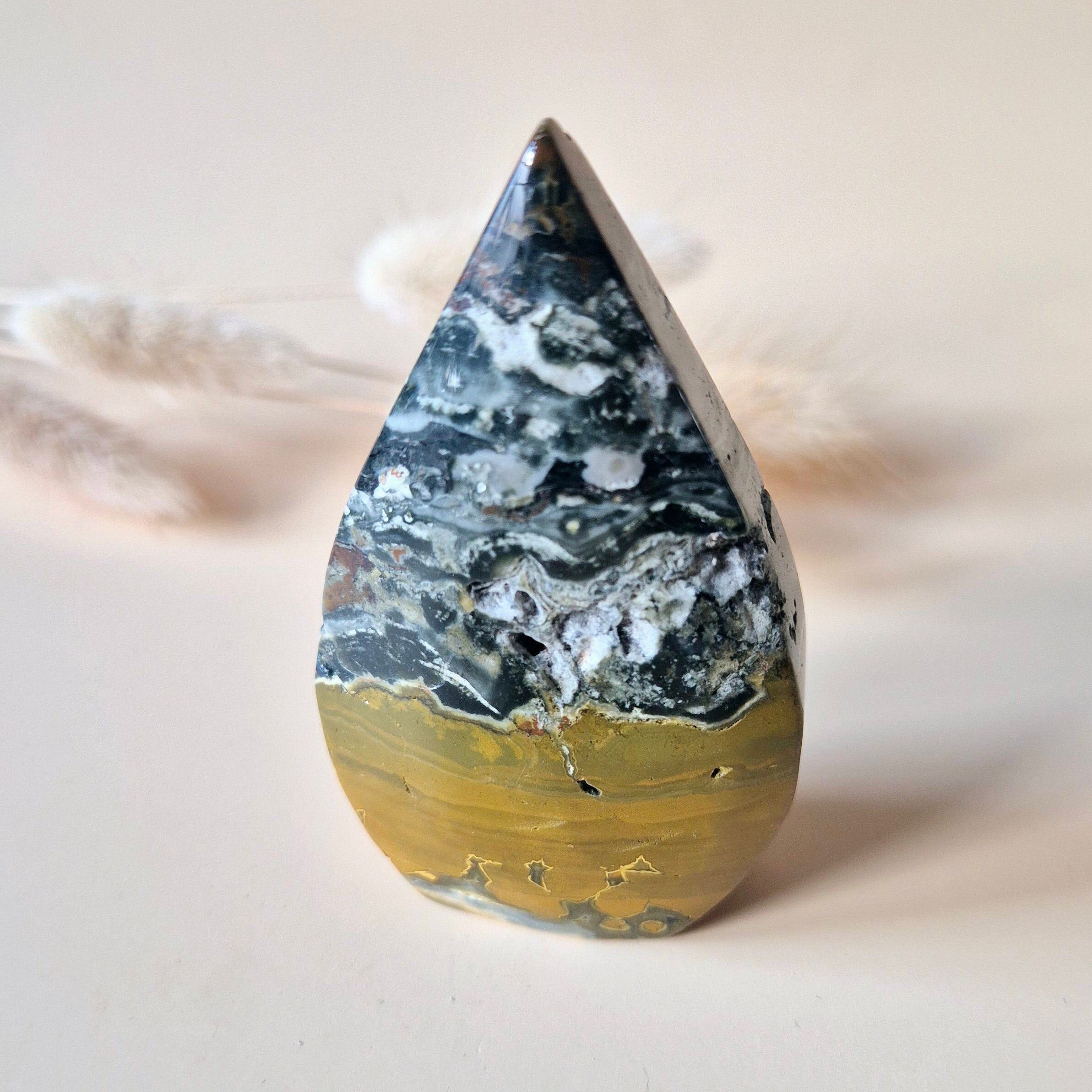 Jaspe océanique - Cristal de pierre précieuse en forme de larme druzy en forme de flamme - 2.101 grammes