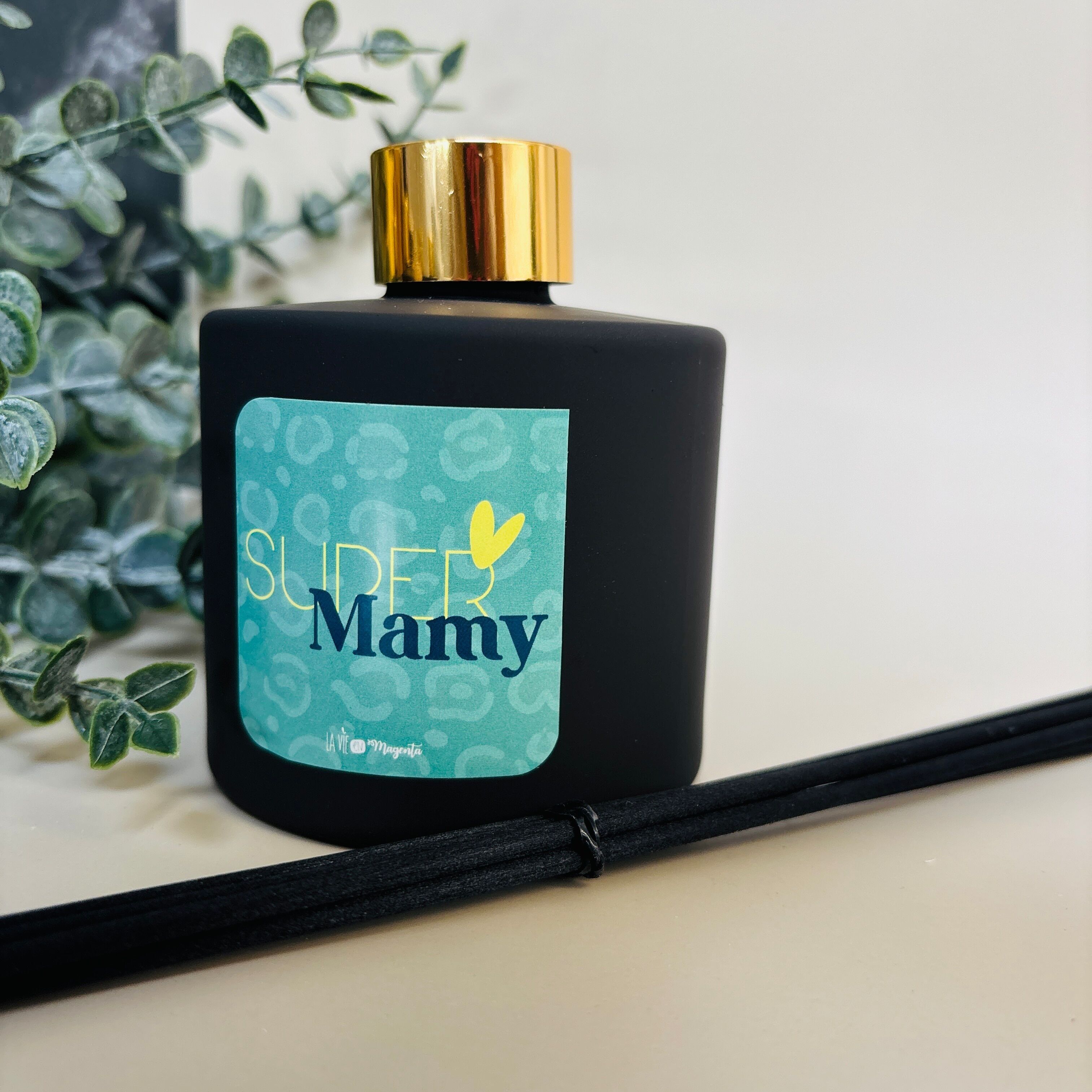 Black Fragrance Diffuser – Super Granny