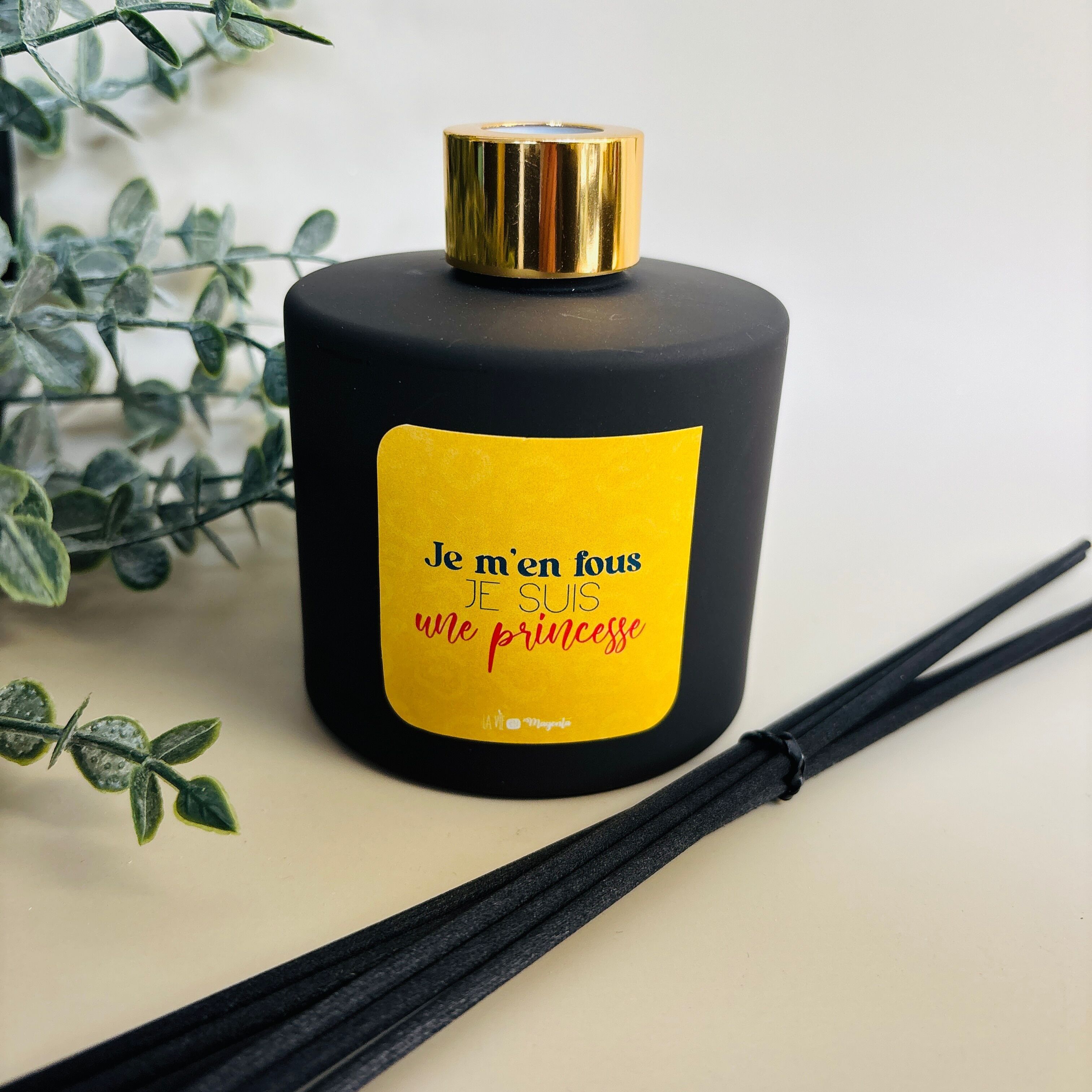 Schwarzer Duftdiffusor – Prinzessin