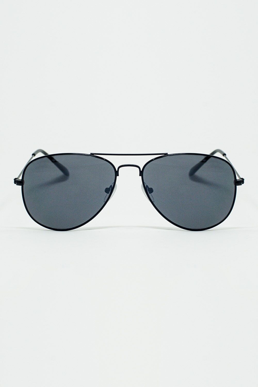 Pilotensonnenbrille im Retro-Look mit getönten Gläsern in Schwarz