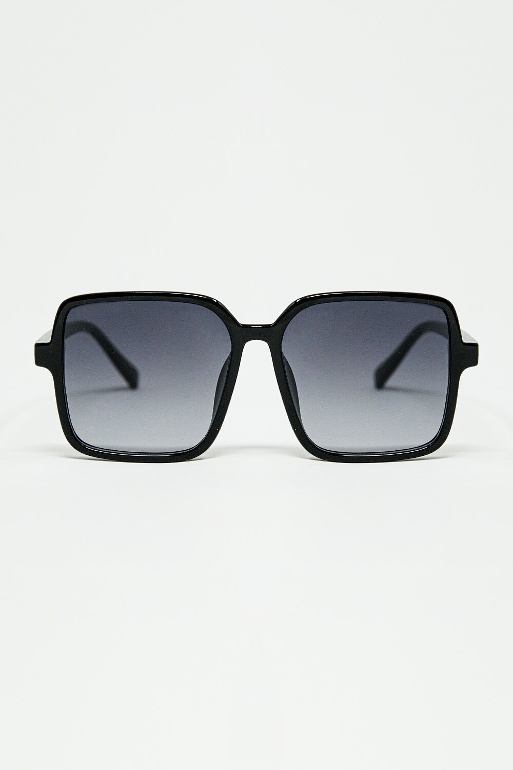 Occhiali da sole quadrati con montatura lucida in nero
