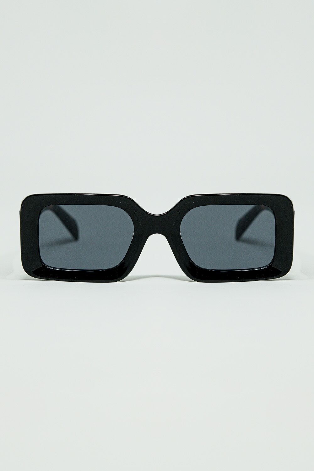 Occhiali da sole quadrati neri con stampa animalier marrone sul lato