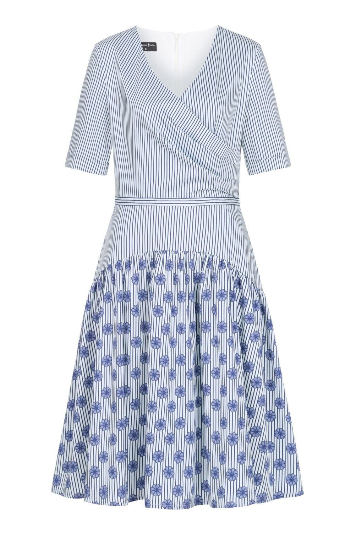 Vestido con estampado floral de rayas