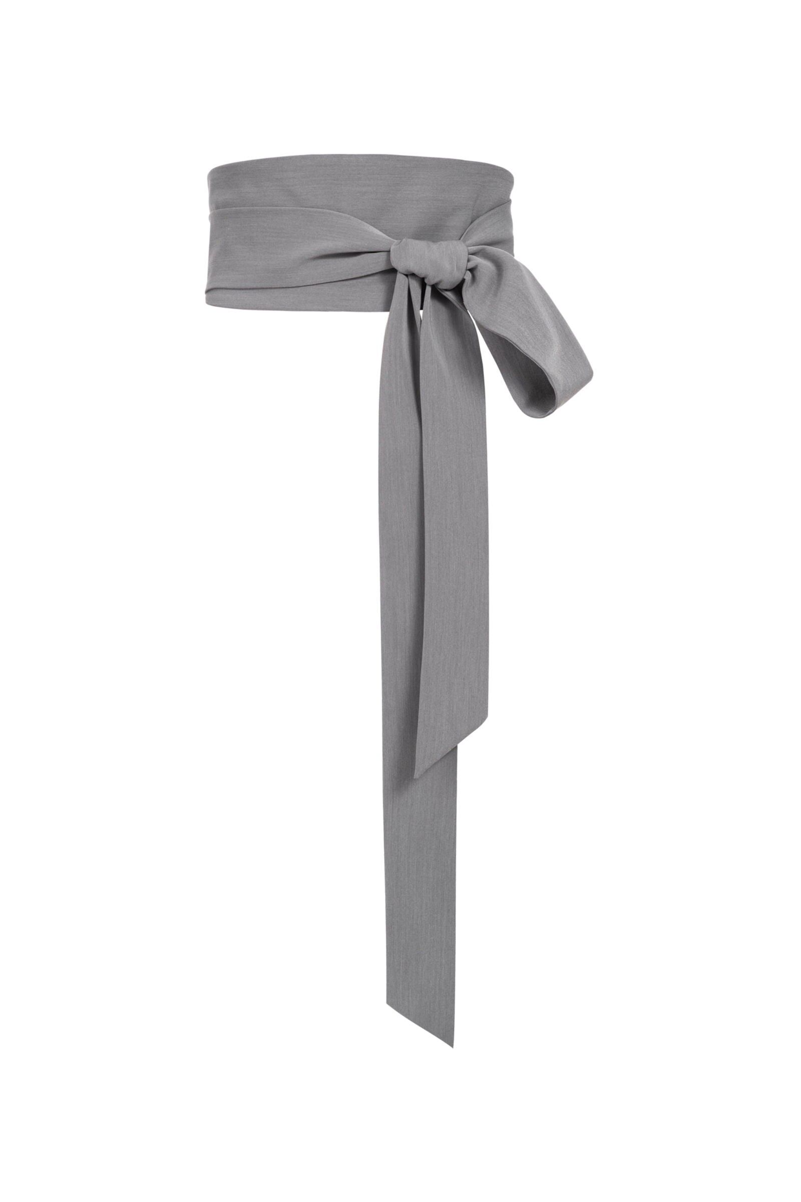 Cinturón de corbata gris