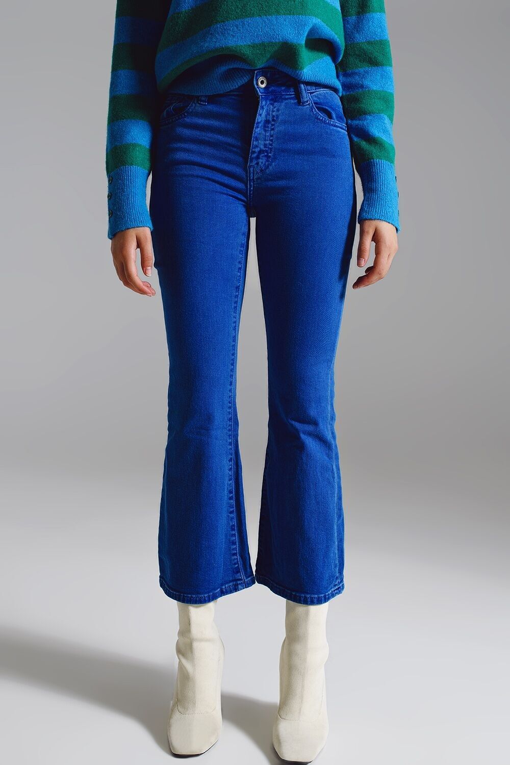 Jeans flair a vita alta in colore blu