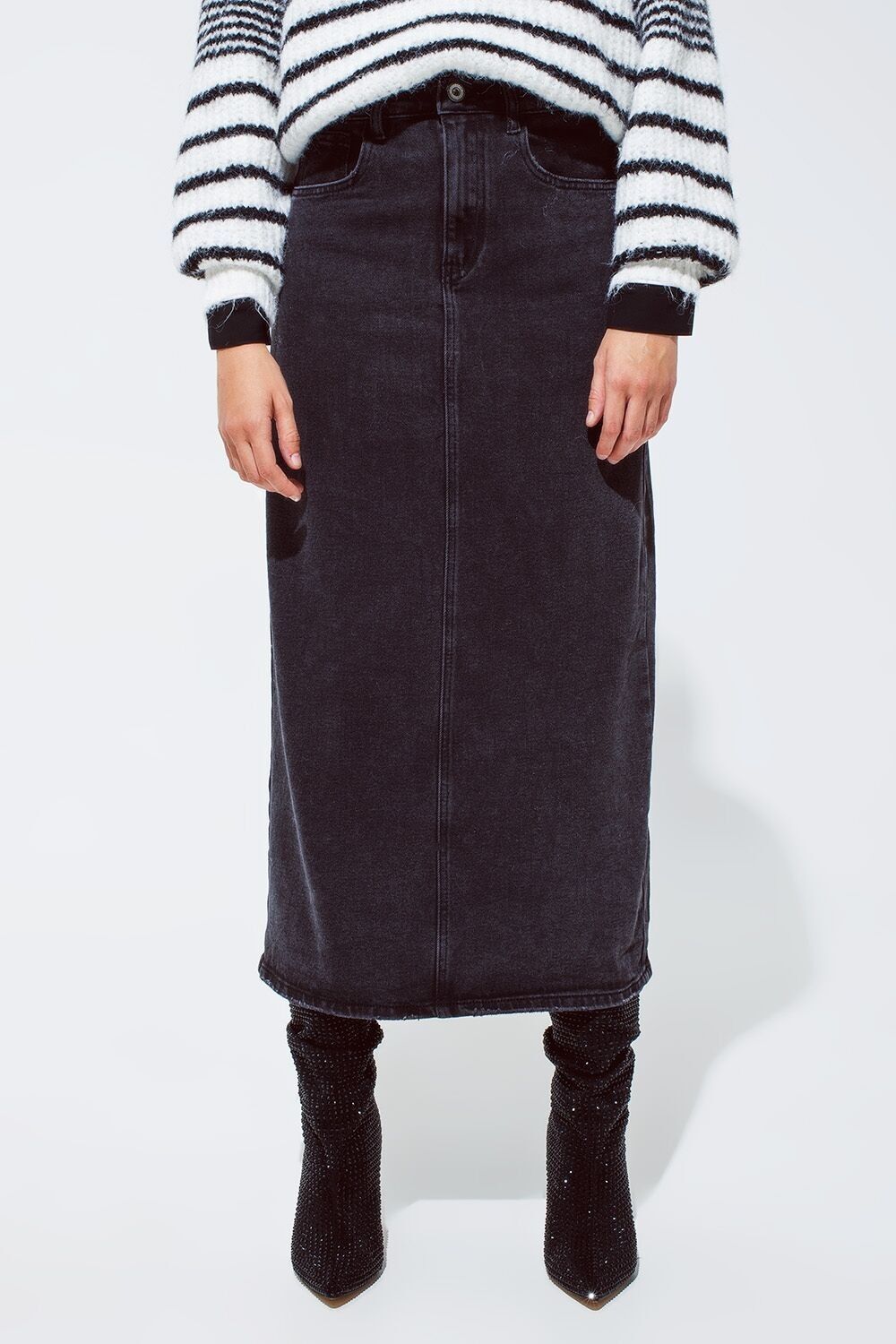 Maxi gonna in denim nero con spacco sul retro