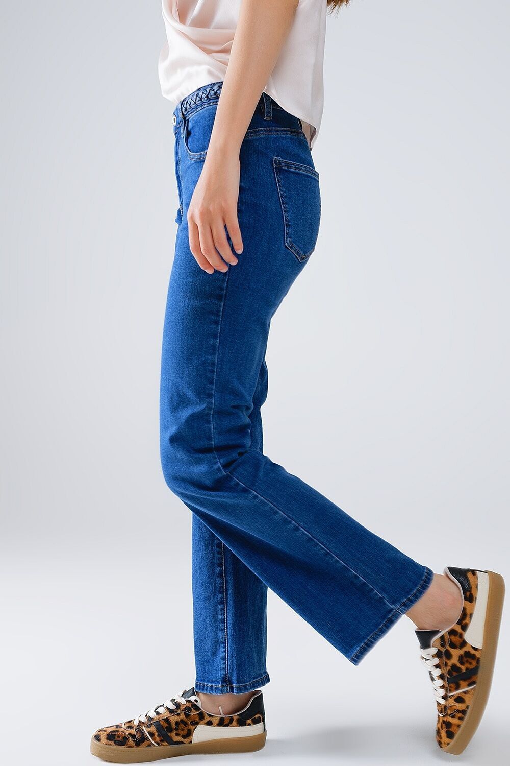 Jeans basic in denim blu scuro con dettaglio treccia in vita
