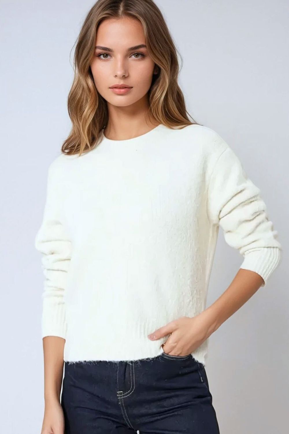 Cozy Basic Crew Neck Knitted Sweater in Cream