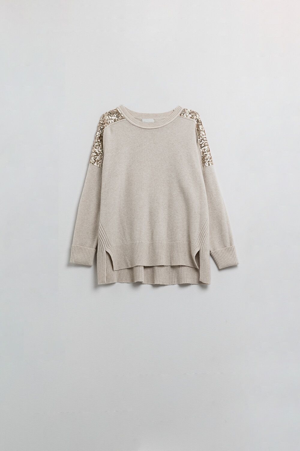 Beige Long Sleeves Sweater With Sequins on The Shoulders