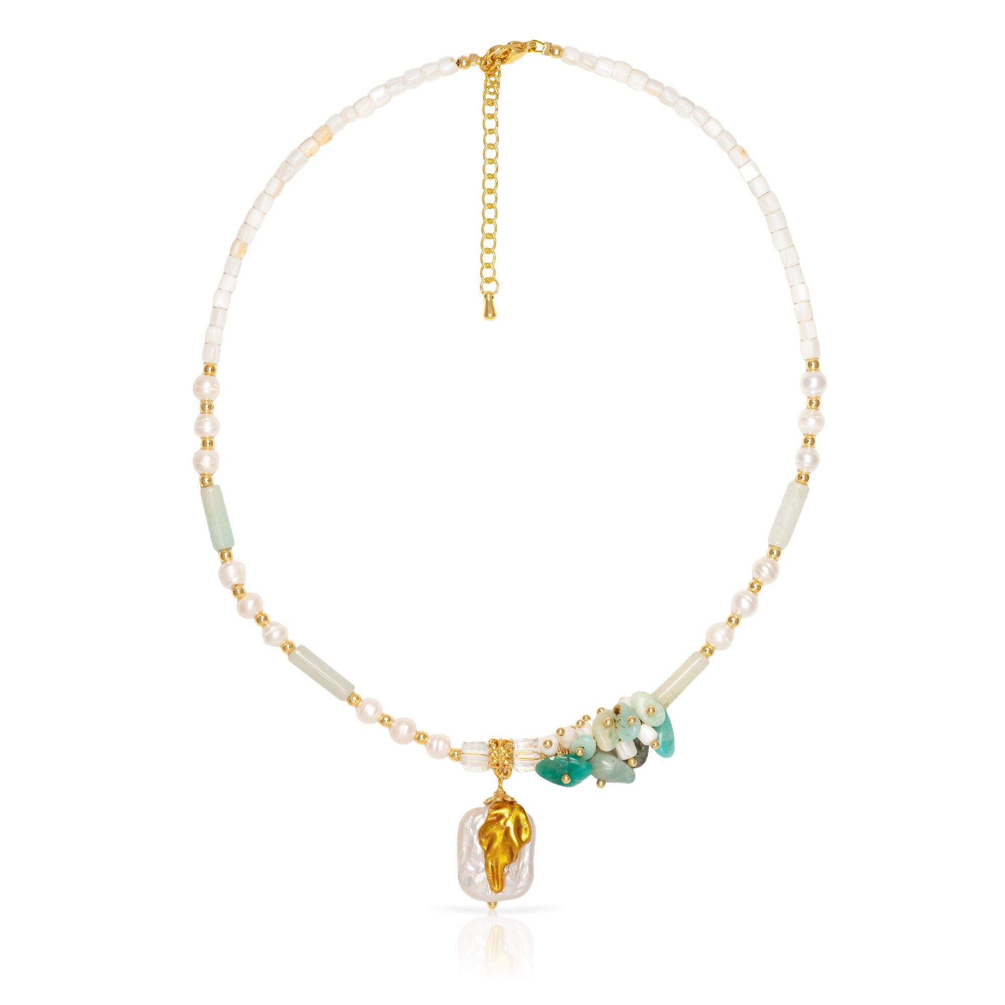 Collana con pendente quadrato dipinto, pietra acquamarina, conchiglie, lapislazzuli e perle naturali con chiusura a moschettone. Colore:Multicolore