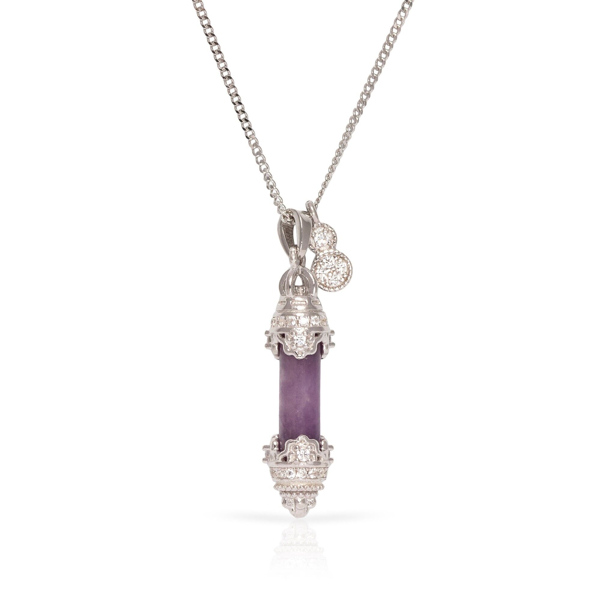 Collana in argento sterling 925 con pendente in pietra naturale viola e chiusura a molla.Colore: argento