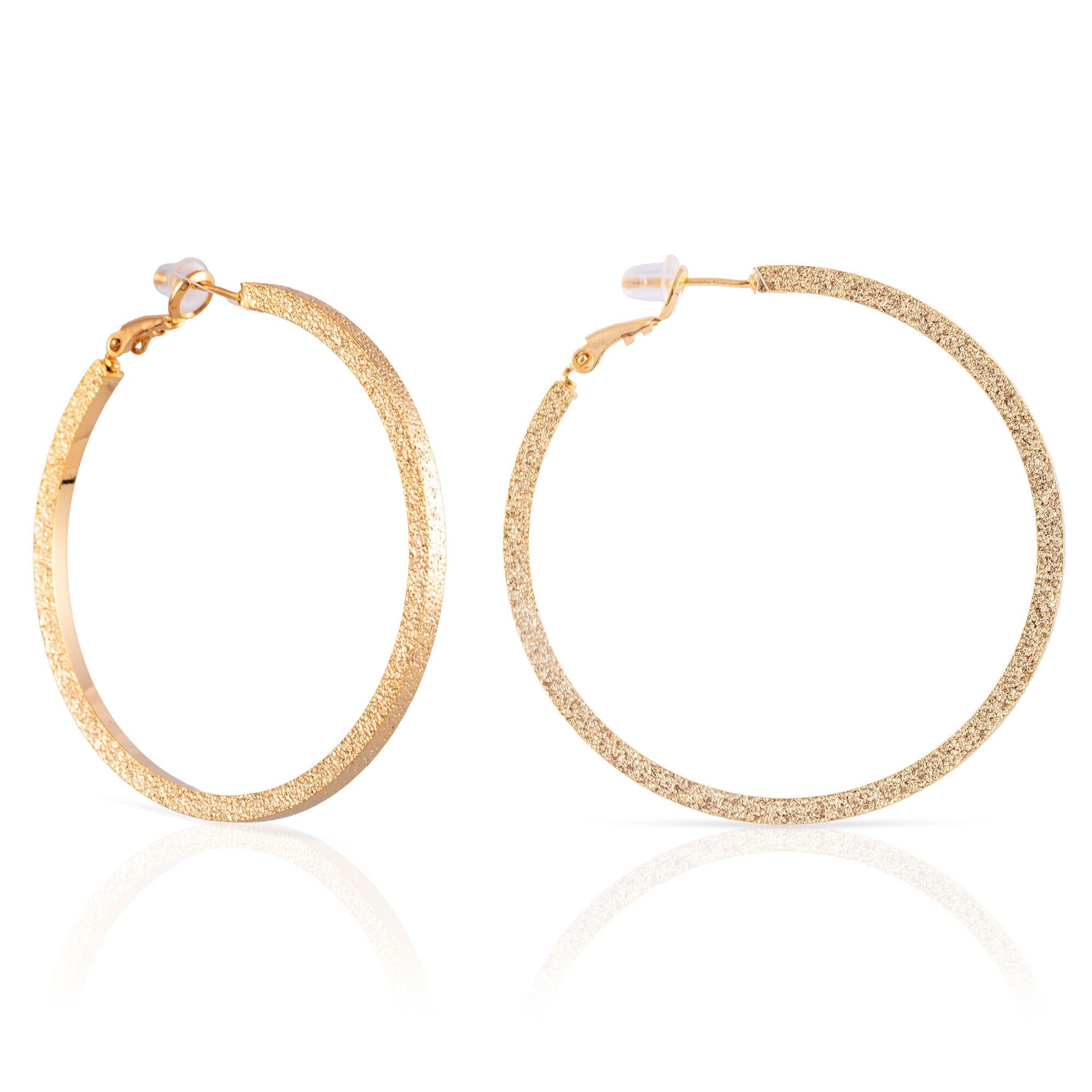 Orecchini a cerchio piatti in rame con placcatura in oro autentico e finitura lucida, 50 mm, chiusura a catapulta in argento sterling 925 con finitura galvanica in oro. Colore: Oro