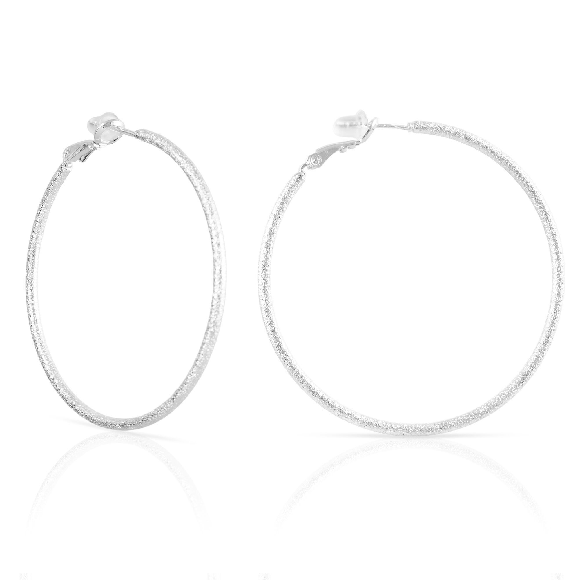 Orecchini a cerchio rotondi in rame con rivestimento galvanico lucido, 50 mm, con chiusura catalana in argento sterling 925.Colore: argento