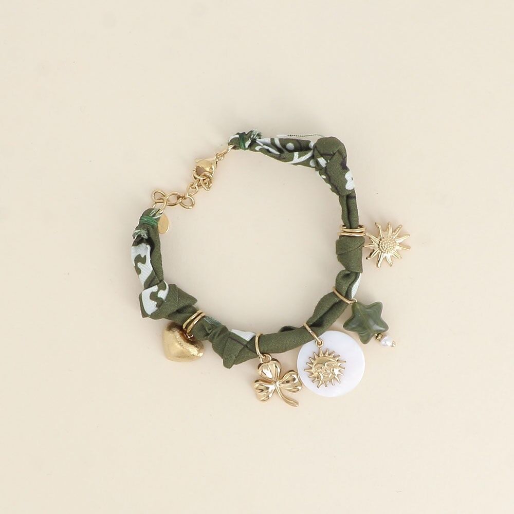 Bracelet - ruban, breloques (coeur brossé, trèfle, soleil, étoile en résine, fleur)