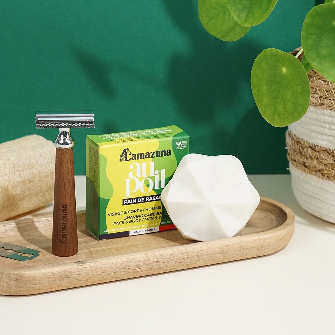 Kit completo de afeitado AU POIL: Maquinilla de afeitar, hojas, jabón de afeitar