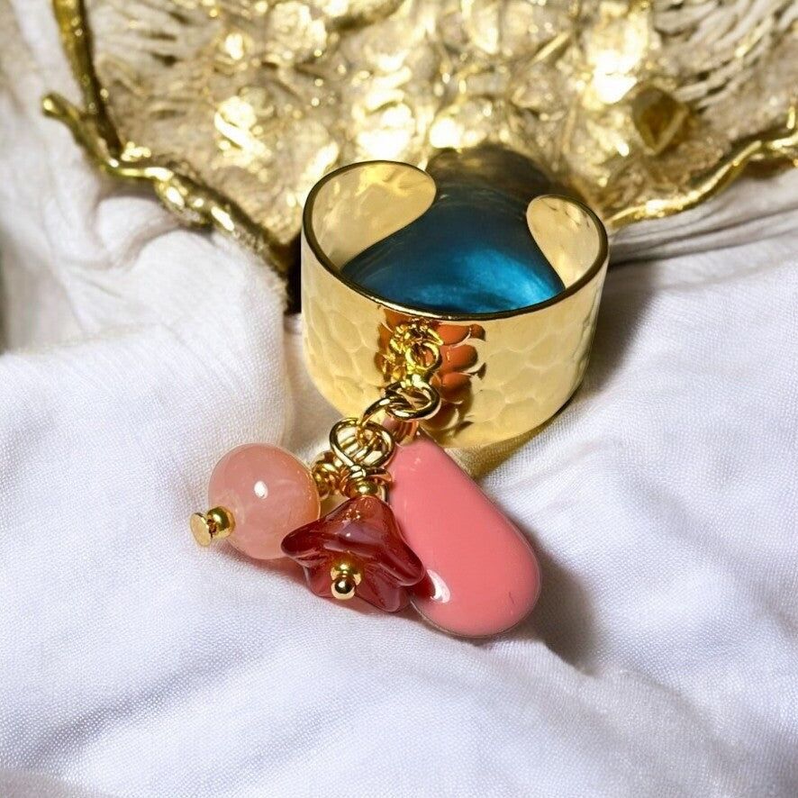 Anello "ANNA" dorato fino con pietra Opale naturale e paillettes smaltate