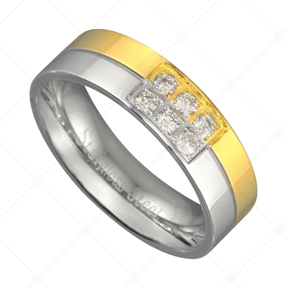 Anillo de acero inoxidable chapado en oro de 18 quilates con circonitas cúbicas