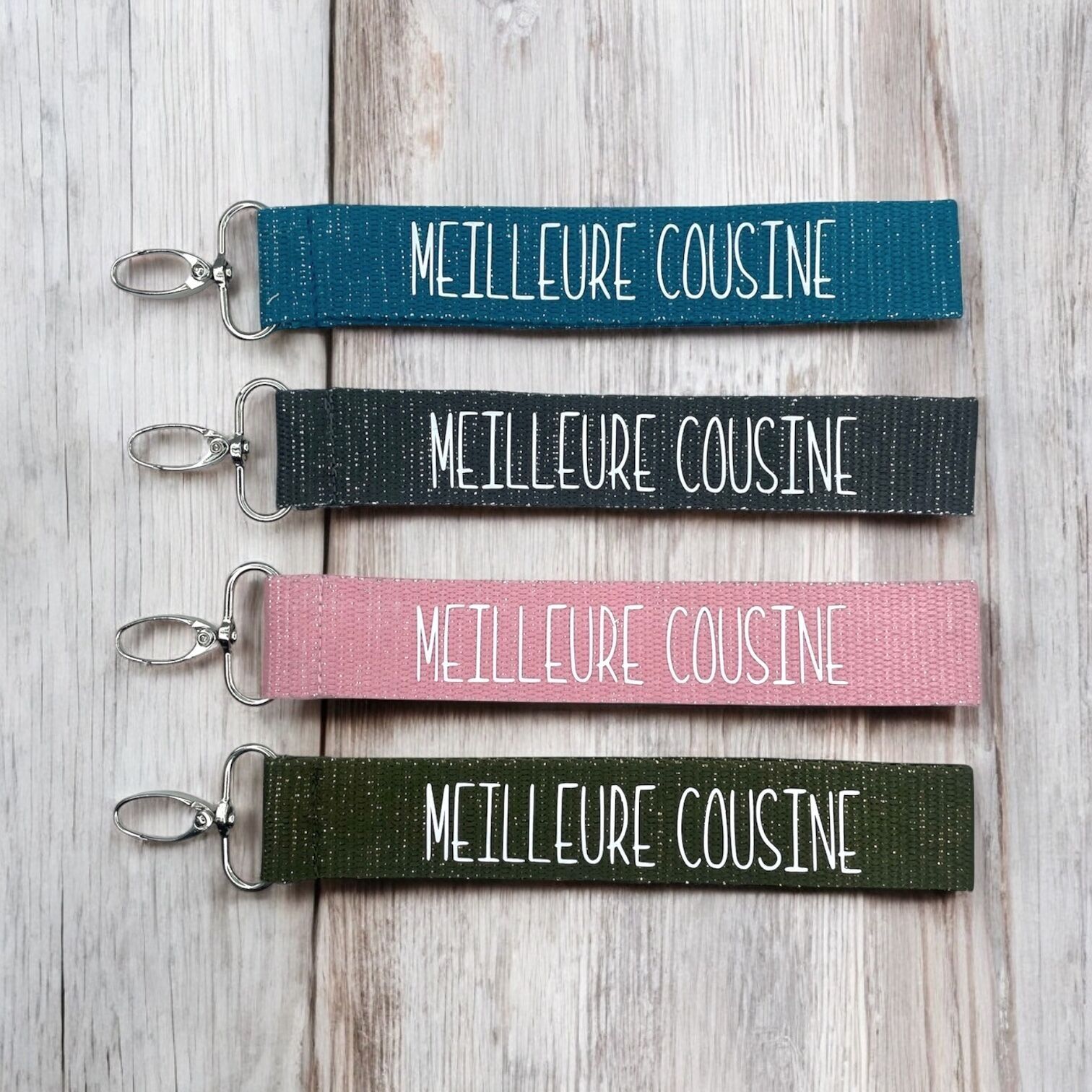 Portachiavi con cinturino, "Miglior cugino"