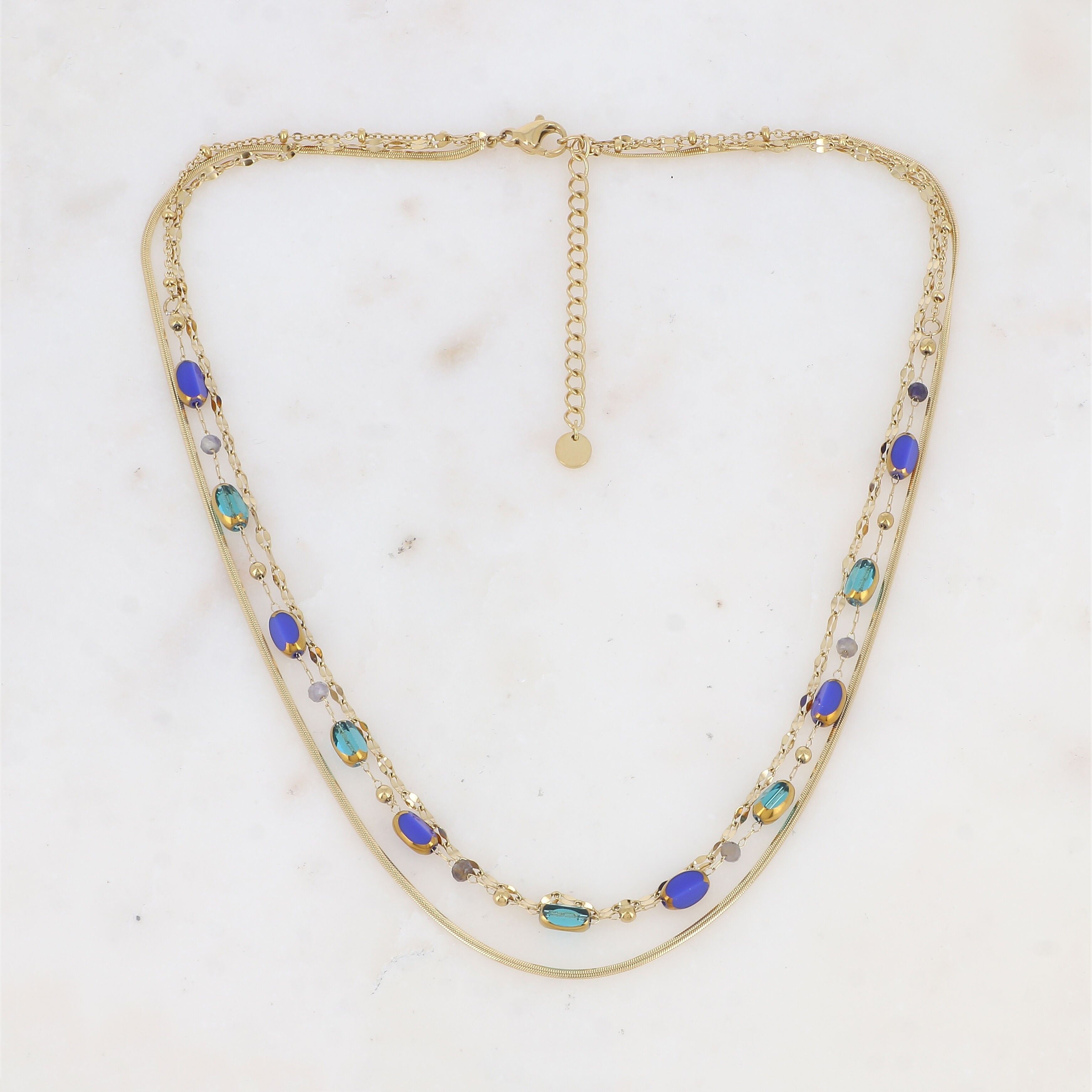 Three-strand necklace with natural stone and glass beads