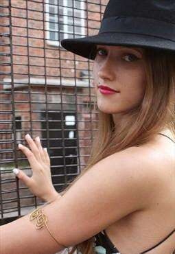 Brazalete con remolino de Walamaloo