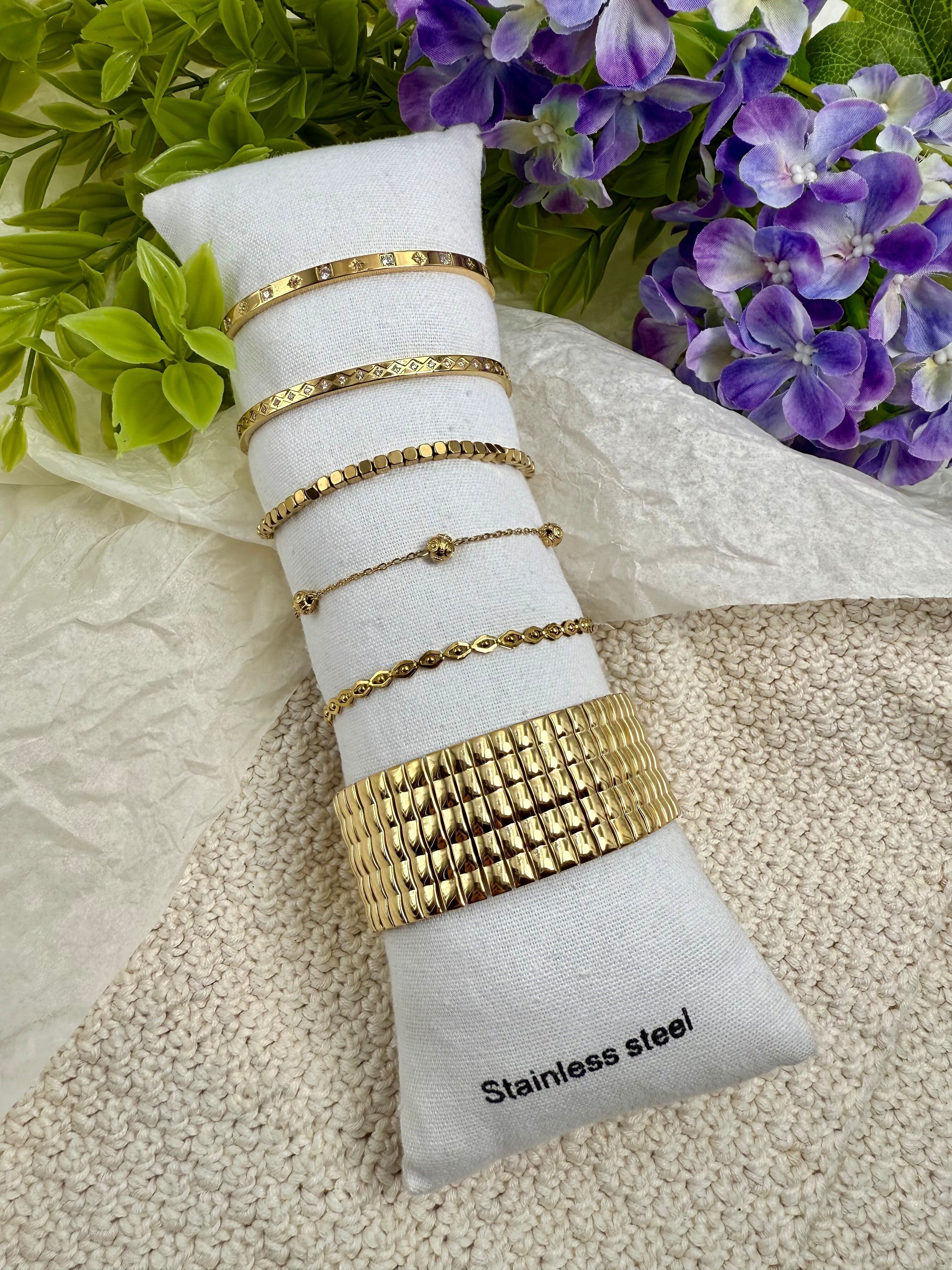 Juego de 6 pulseras de acero inoxidable sin expositor SET226