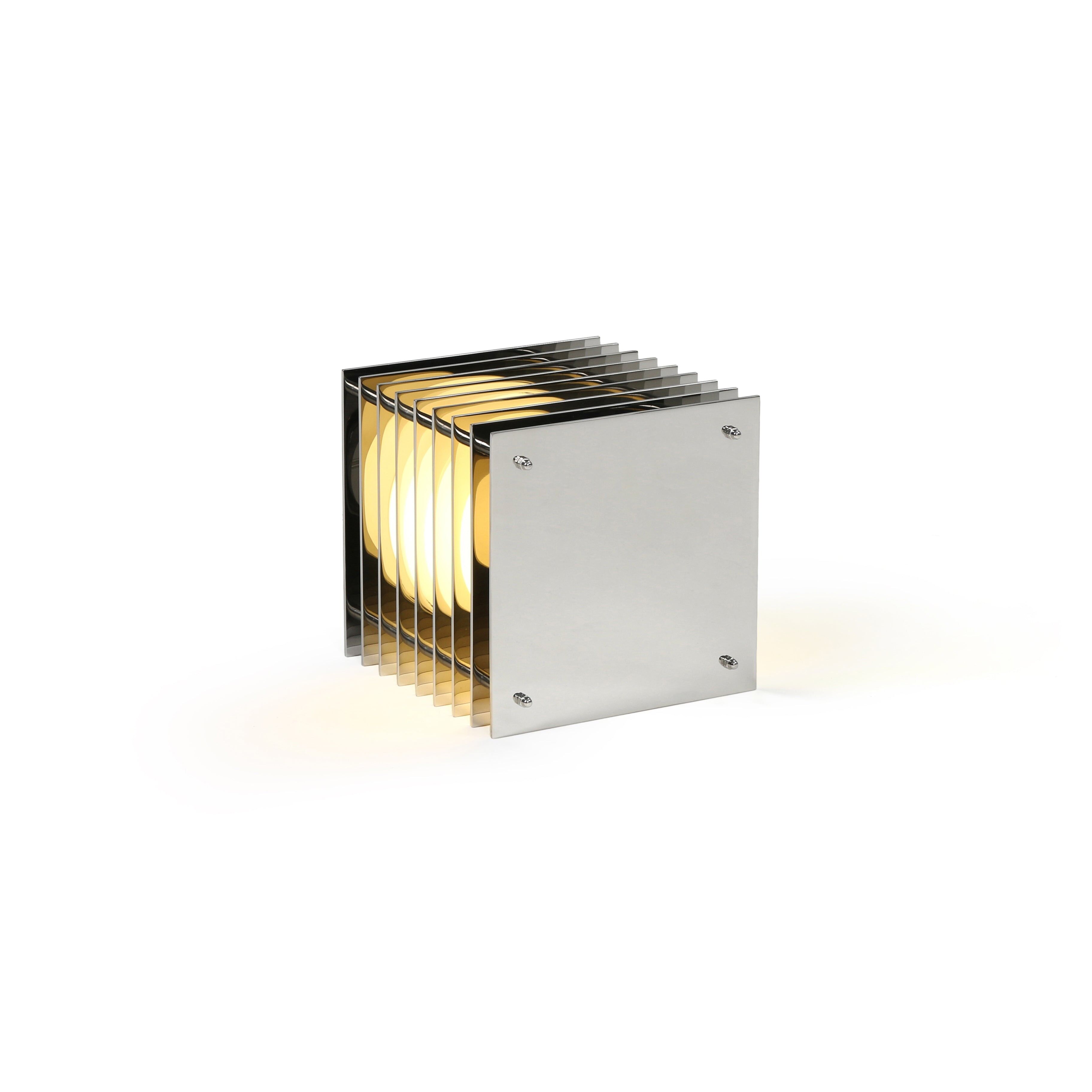 Lớp small square in mirror polished stainless steel CE