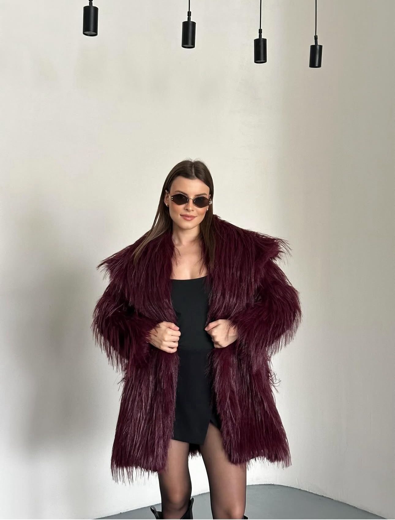 Abrigo de piel sintética extragrande con cinturón