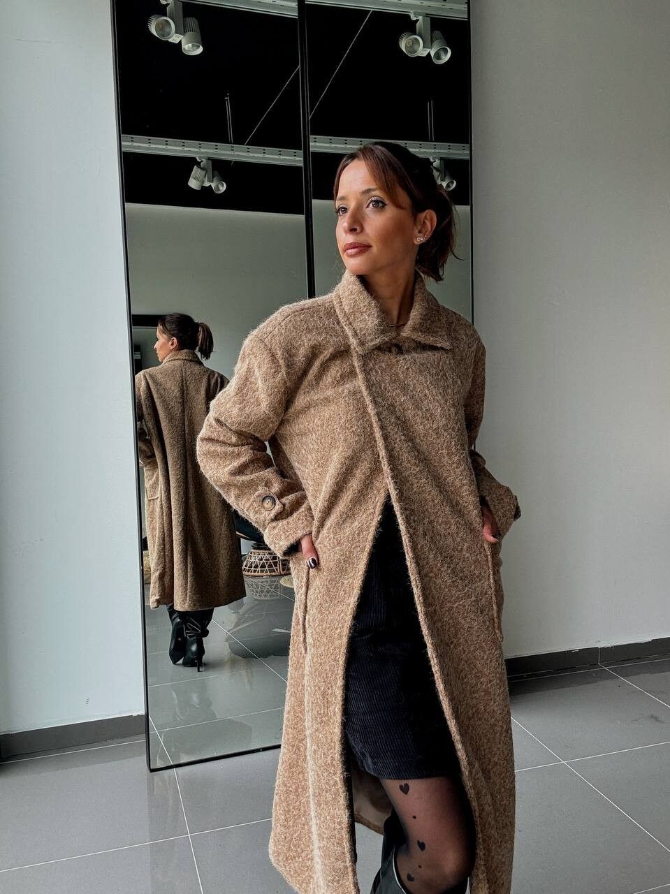 Cappotto lungo con fodera e tasche