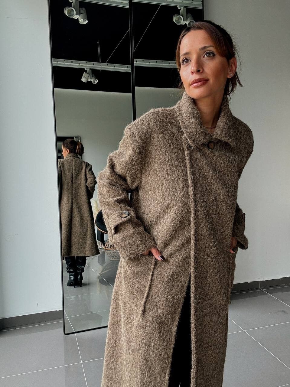 Cappotto lungo con fodera e tasche