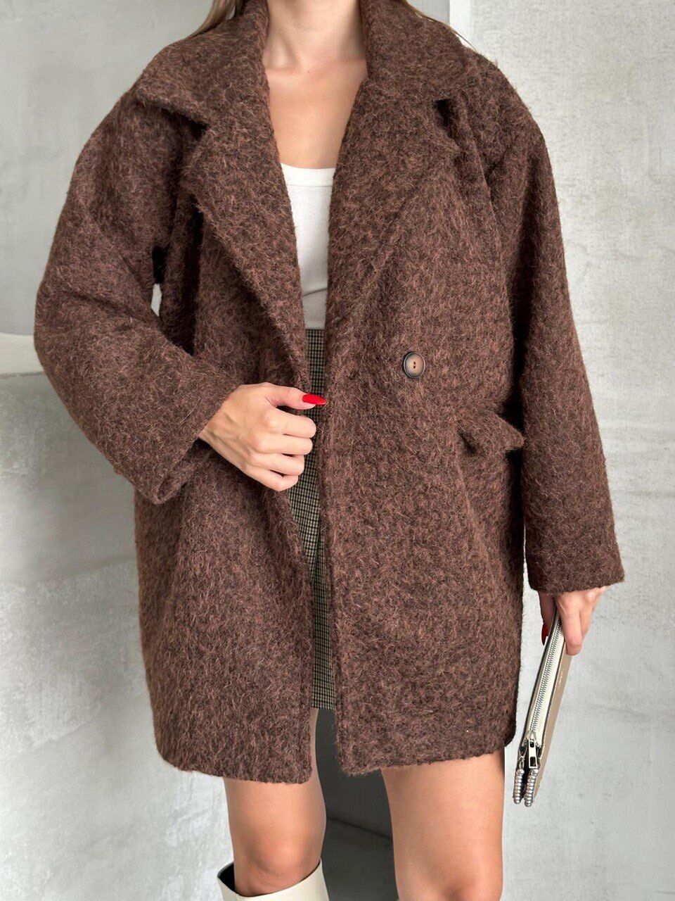 Cappotto testurizzato con tasche e fodera