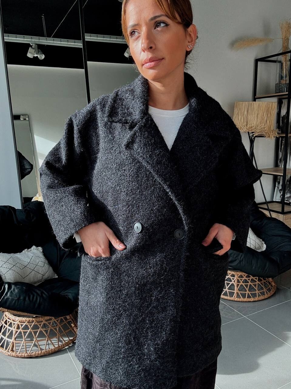 Cappotto testurizzato con tasche e fodera