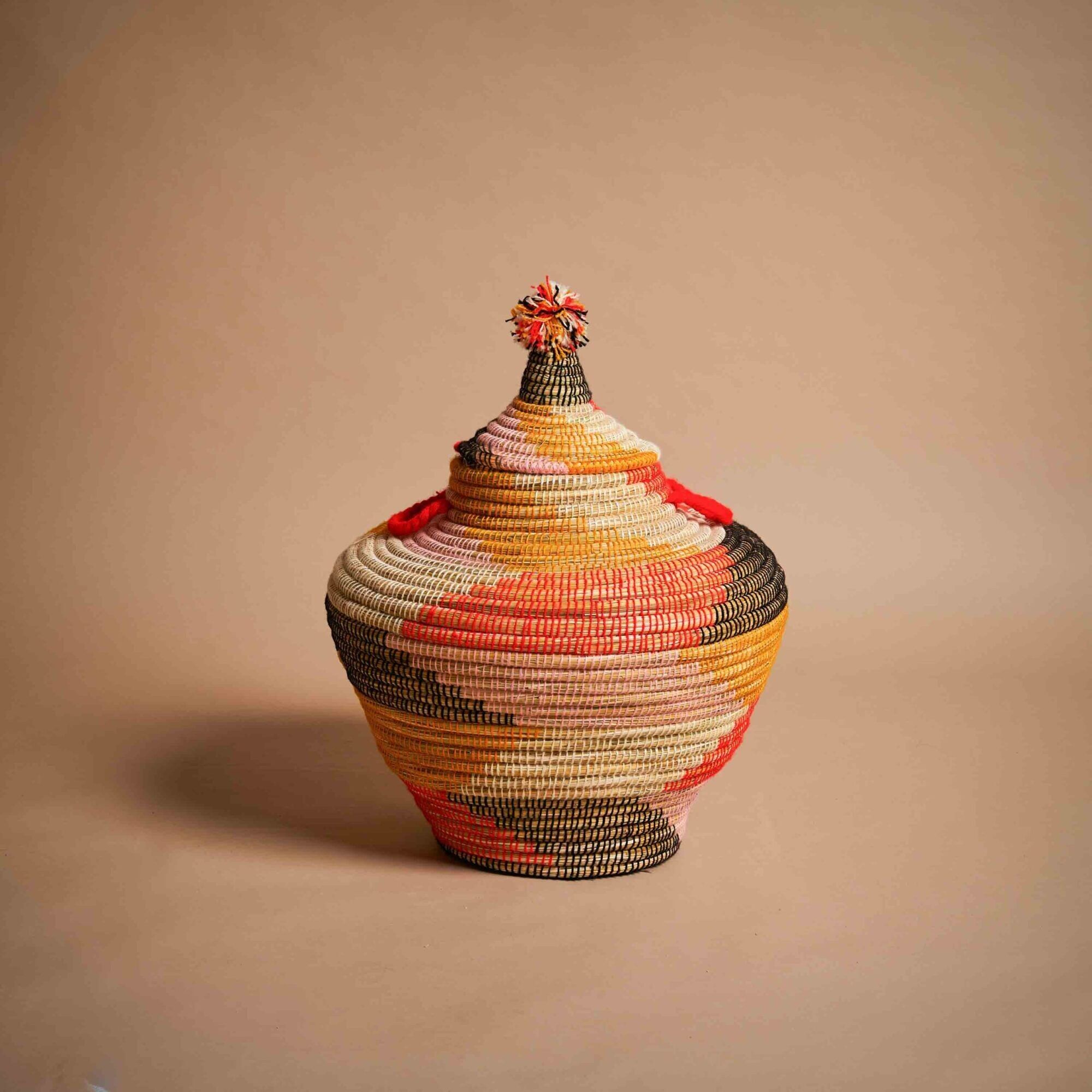 Cesto portaoggetti grande Mulawin – Fibra naturale e lana con motivi geometrici