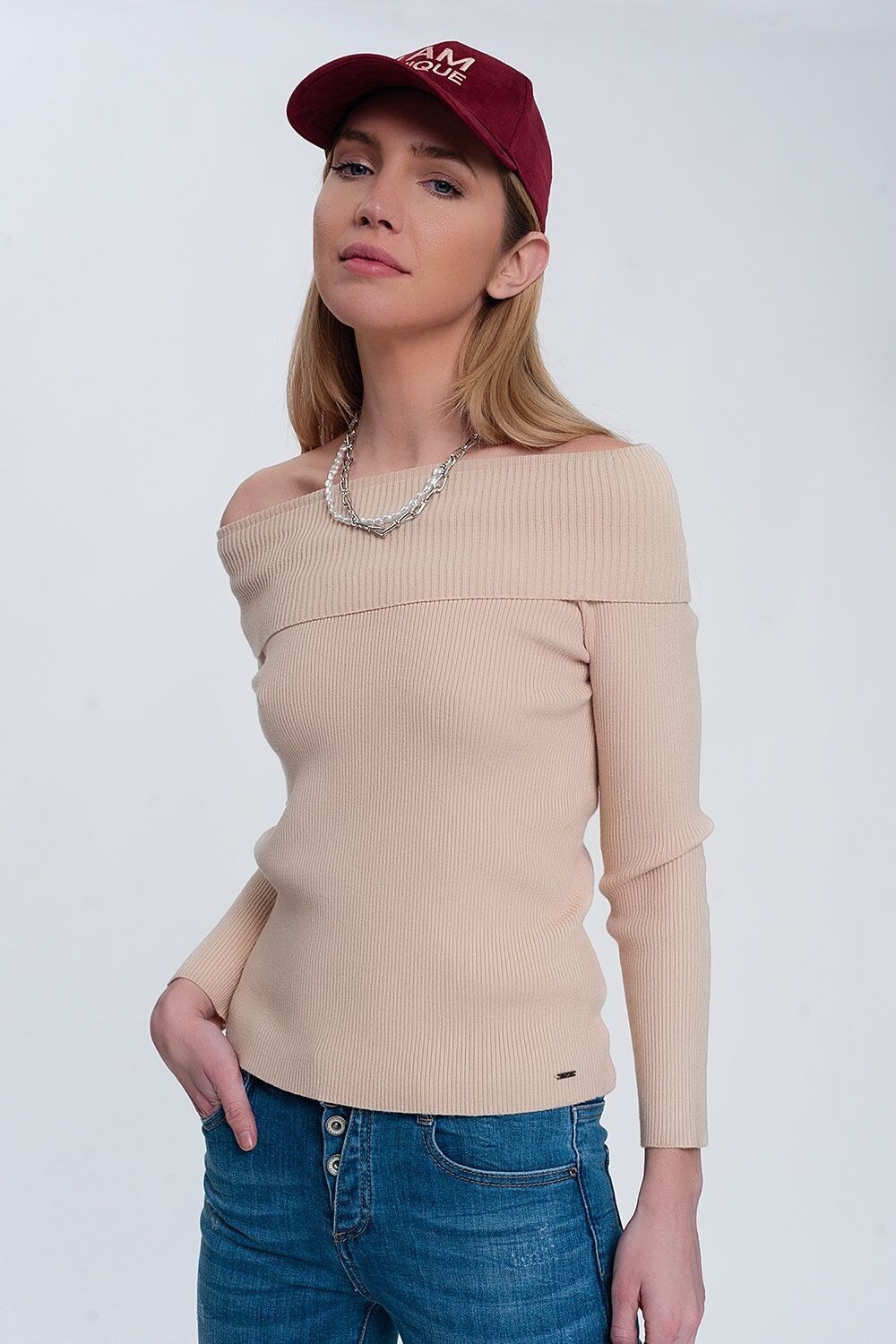 Rippen-Bardot-Pullover in Beige