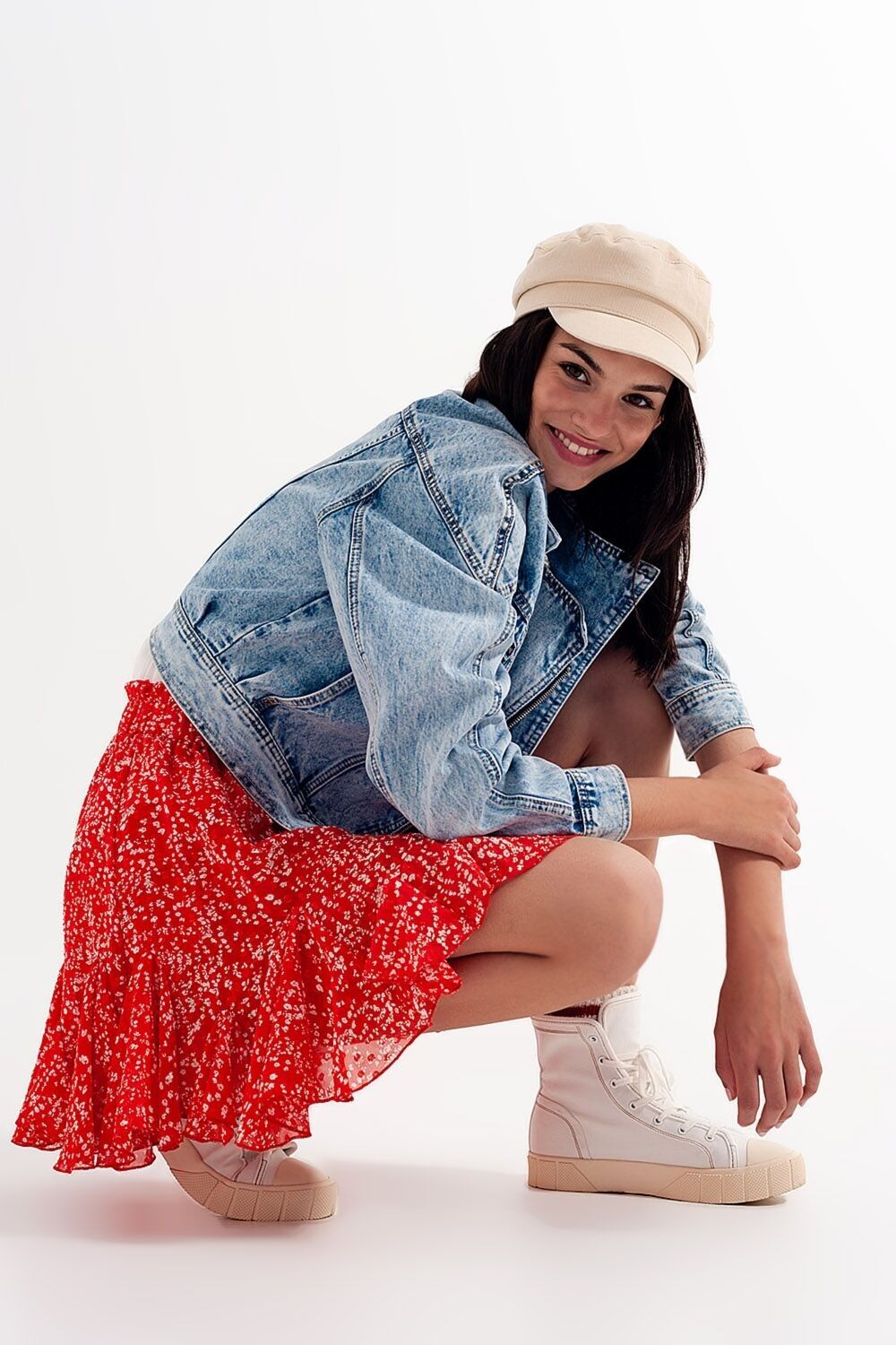 Minirock mit floralem Volant in Rot