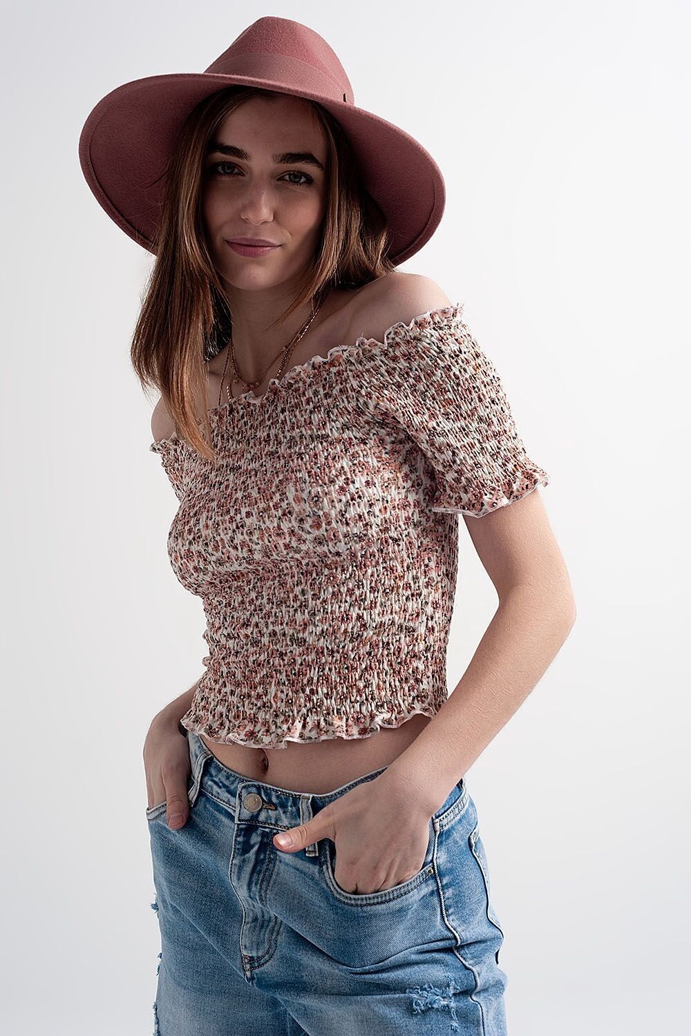 Ruched top in pink ditsy floral