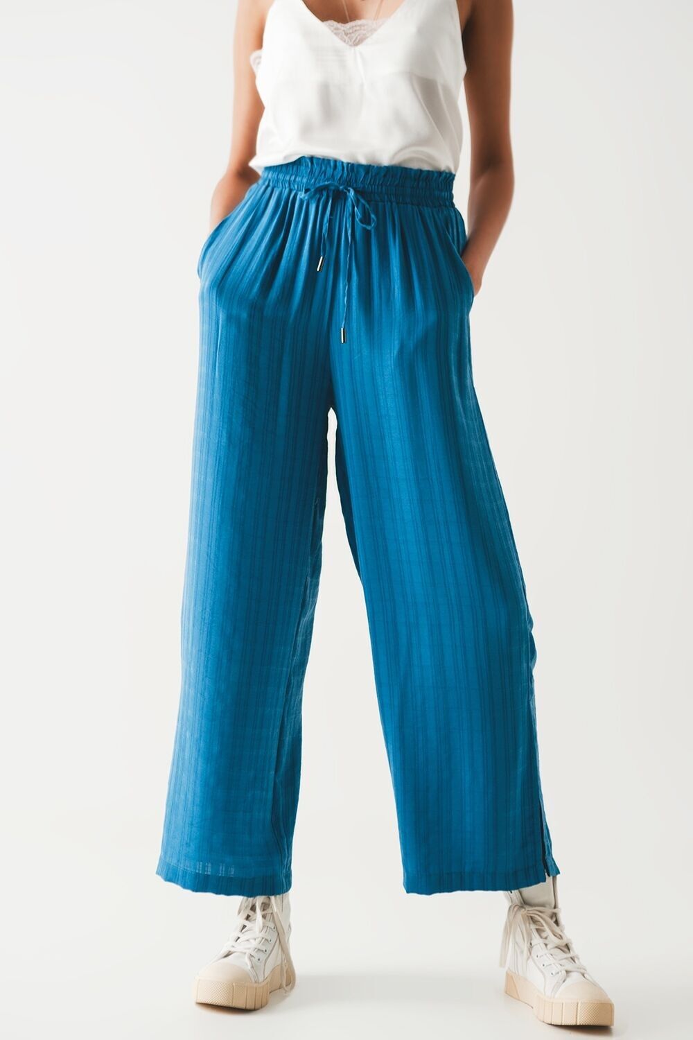 Hose mit weitem Bein und Kordelzug in Blau