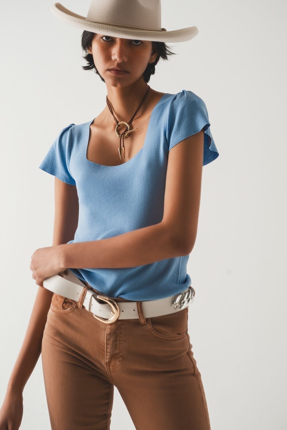 Blauer Pullover mit eckigem Ausschnitt und Puffärmeln