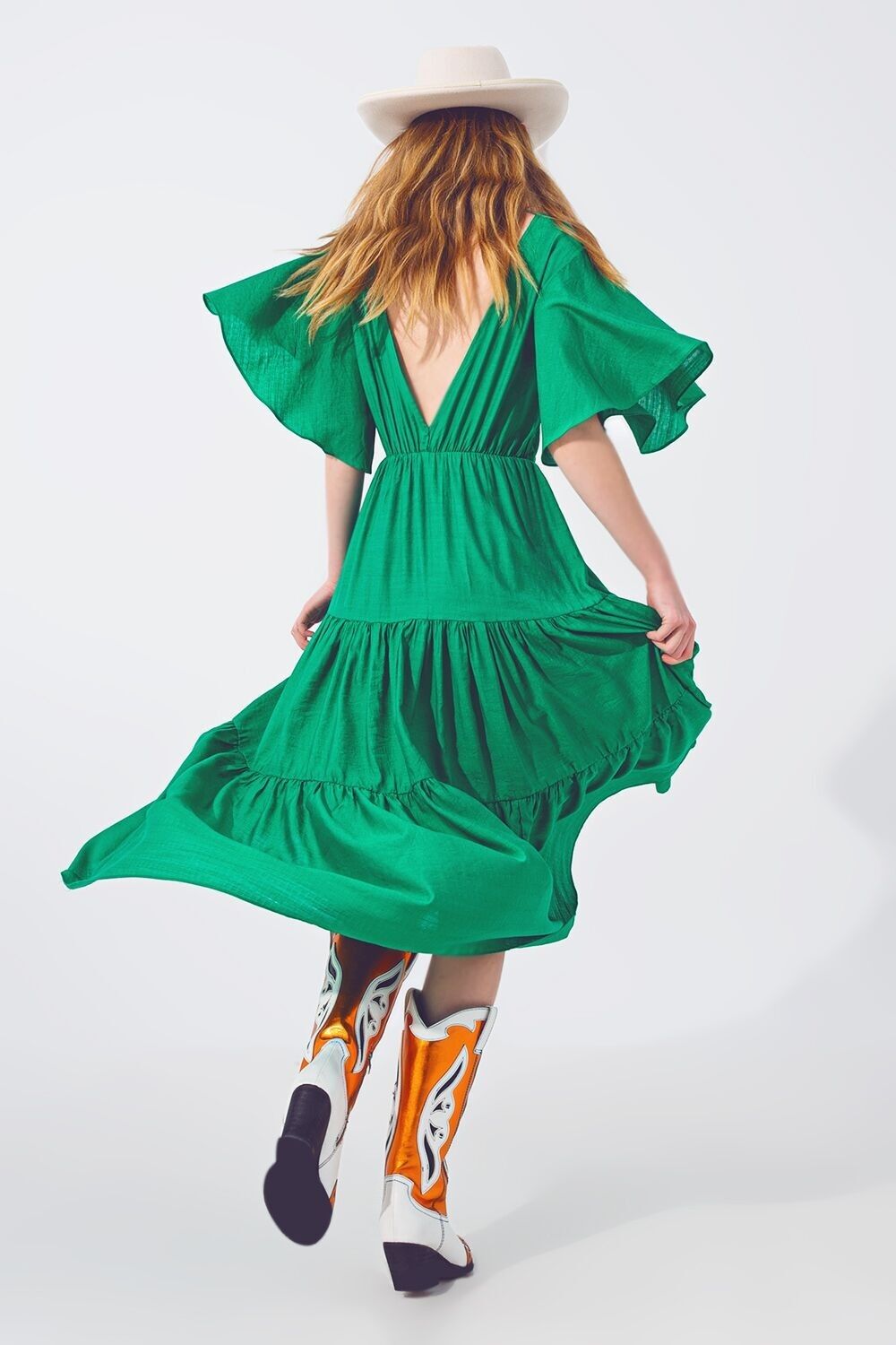 Robe longue smockée à col en V en vert