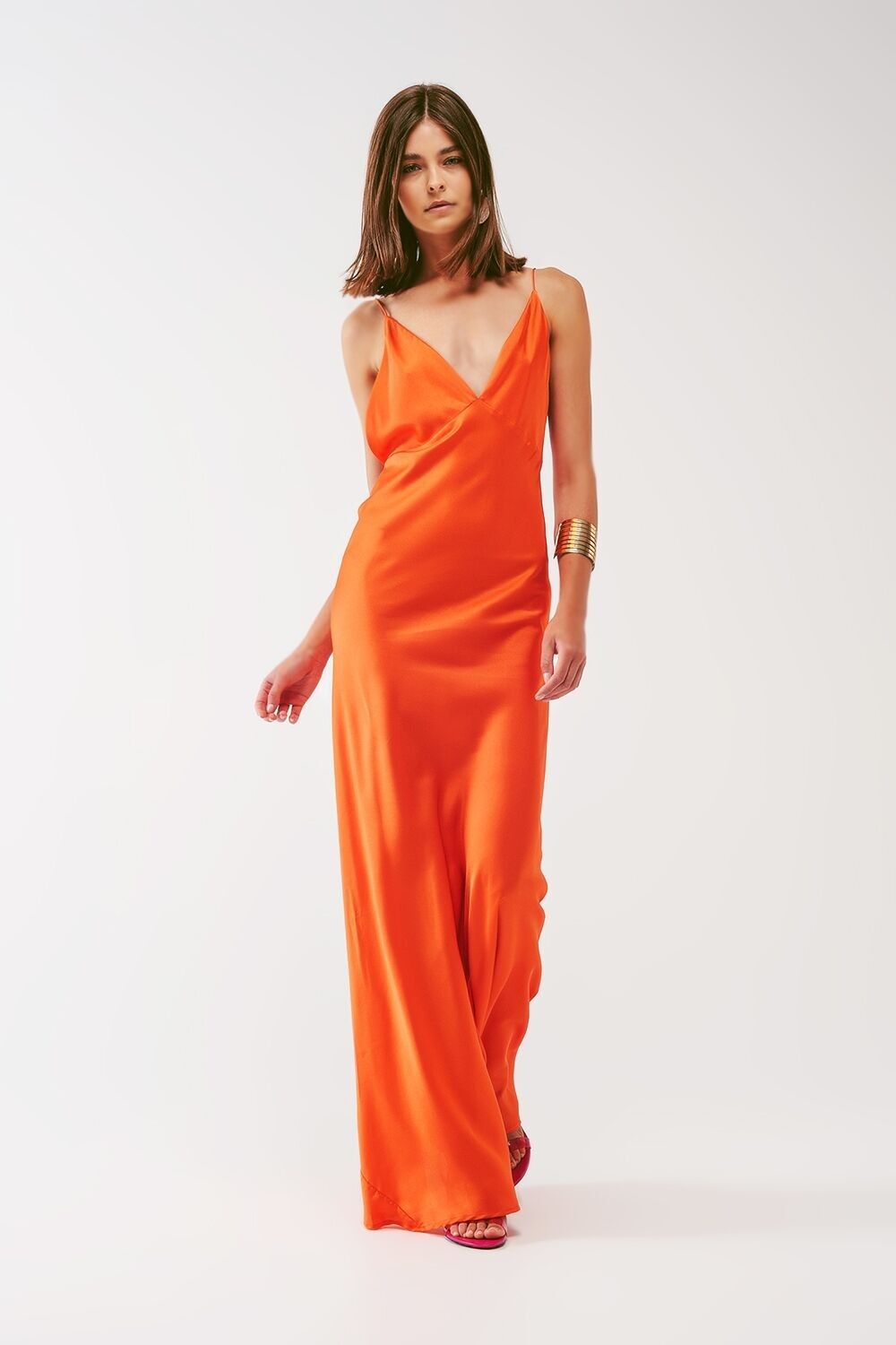 Maxikleid aus Satin mit Spaghettiträgern in Orange