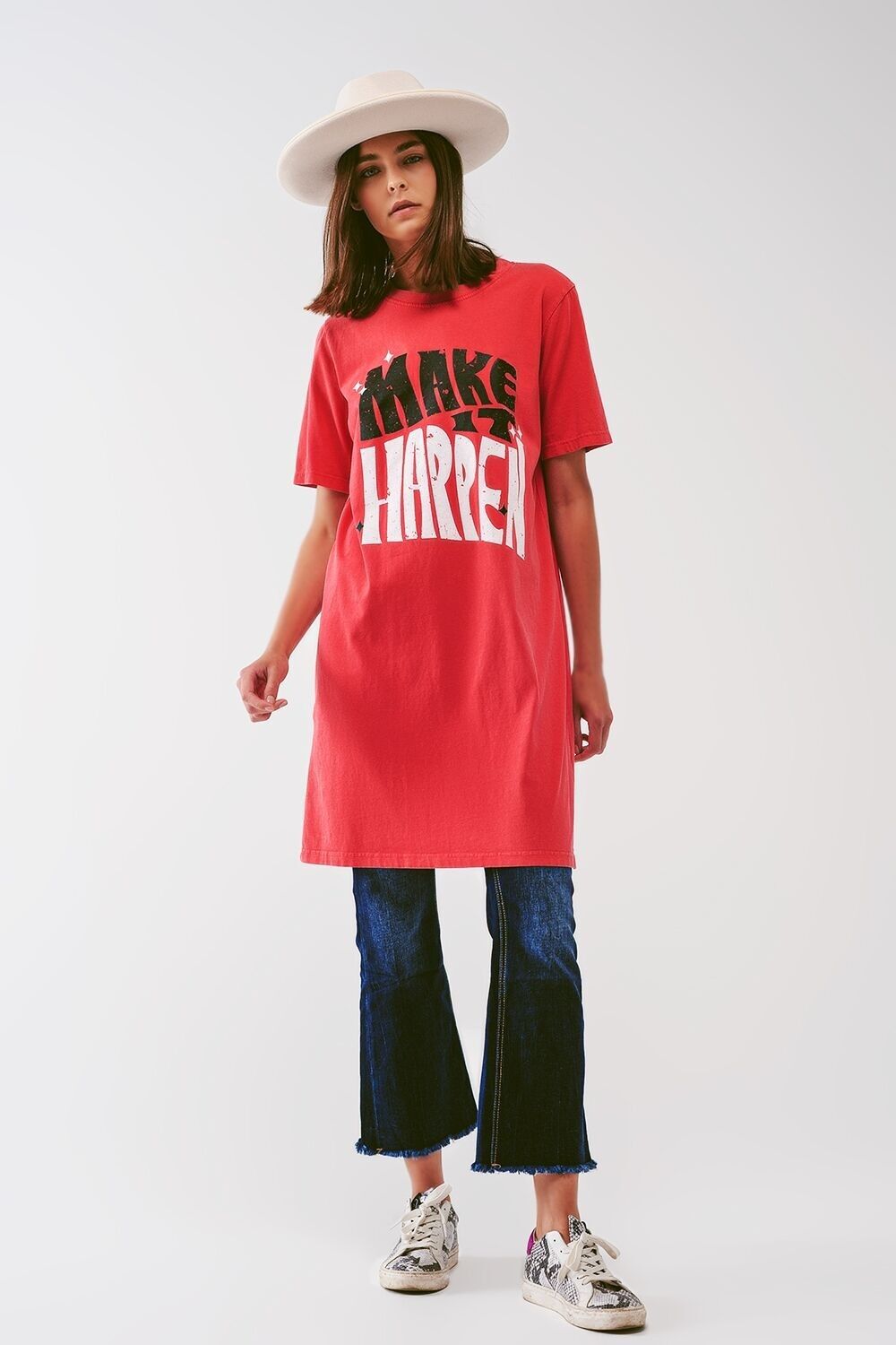 T-Shirt-Kleid mit „Make It Happen“-Text in Rot