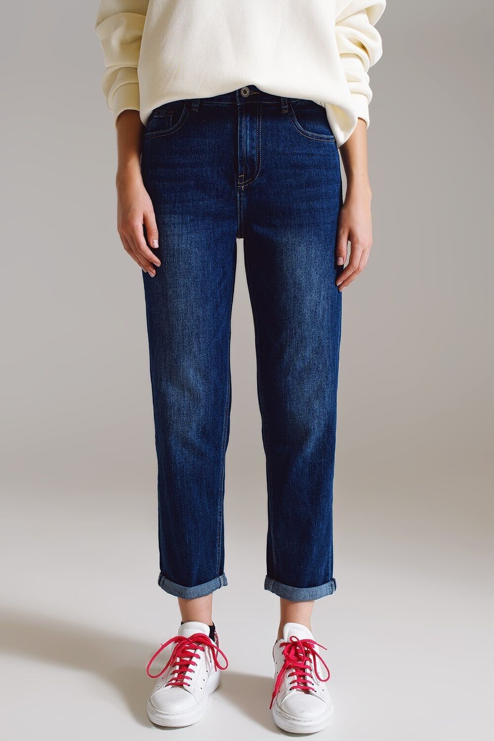 Basic Straight Jeans in dunkler Waschung