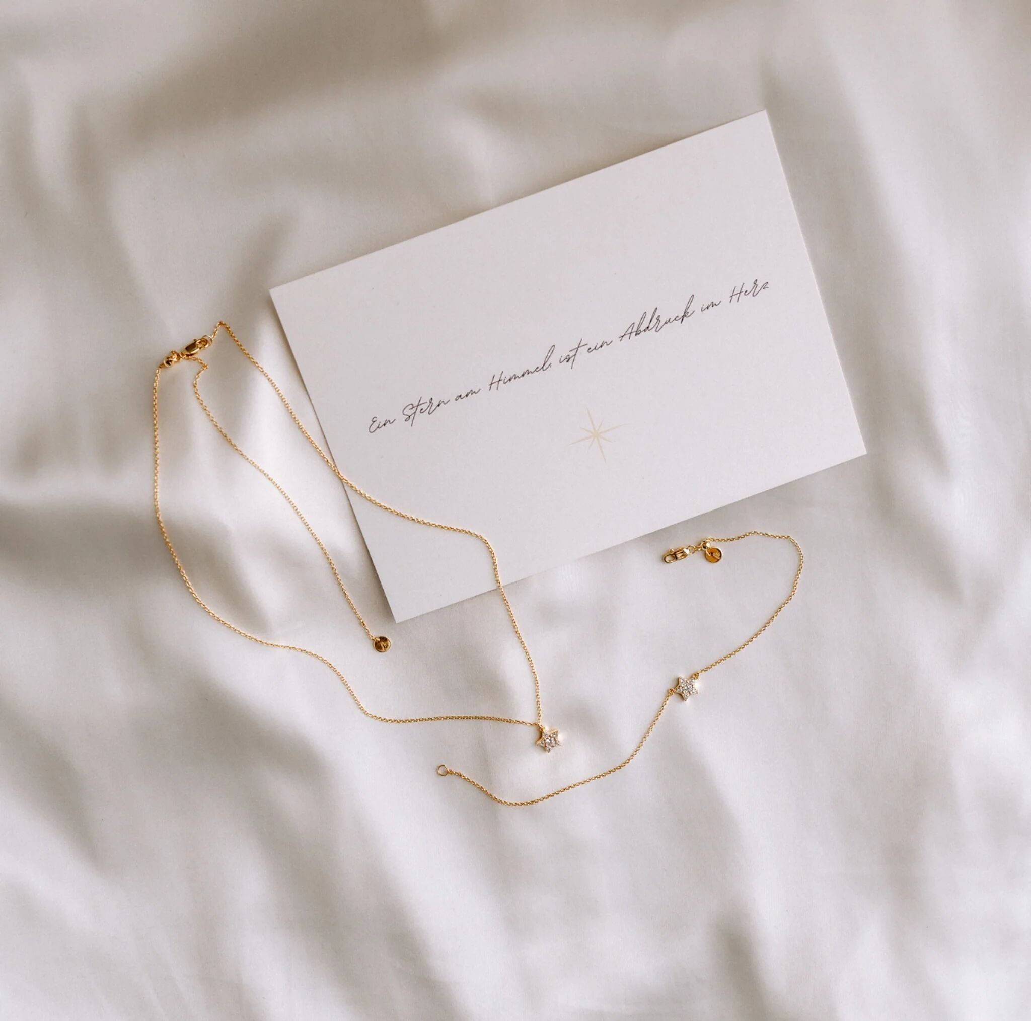 Collezione Liora Stern x karolin.kus x linalouisaa