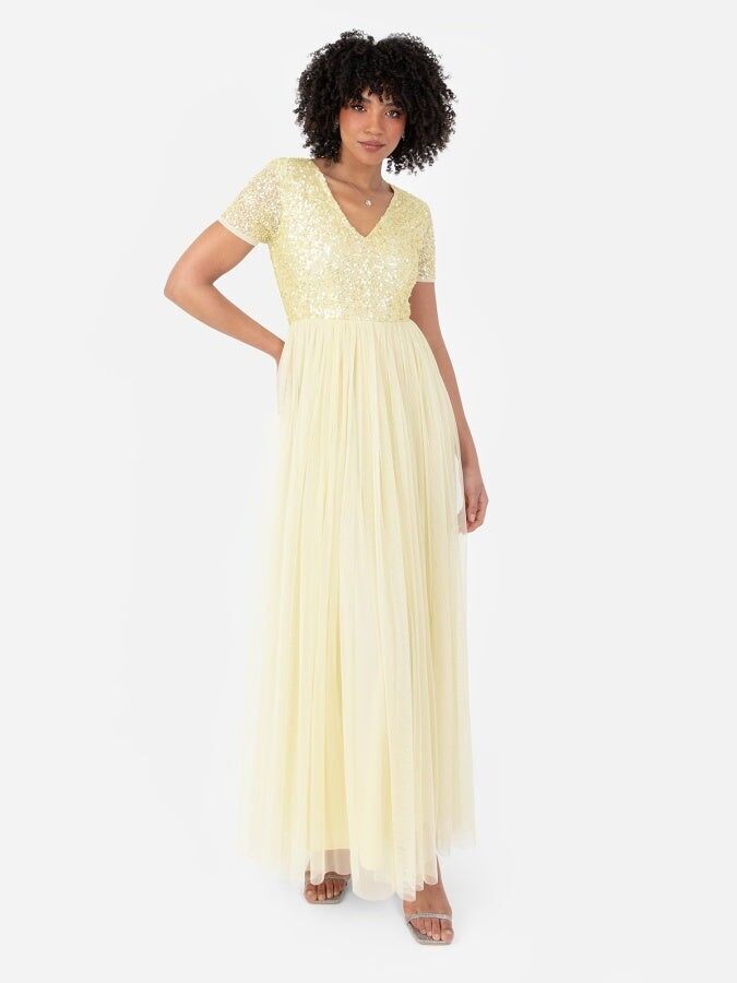 Maya Maxikleid in Hellgelb mit V-Ausschnitt und Verzierungen