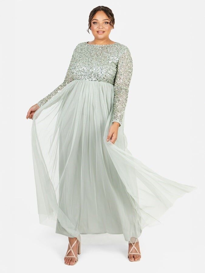 Vestido largo de manga larga con adornos en verde salvia Maya