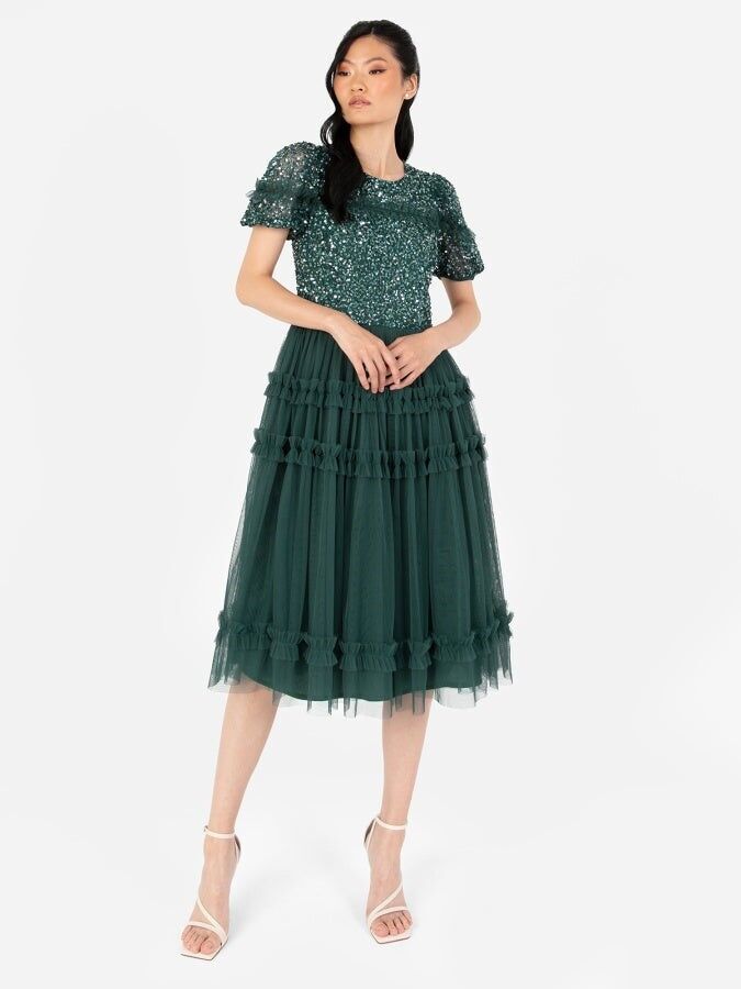 Vestido midi de manga corta con adornos verde esmeralda Maya