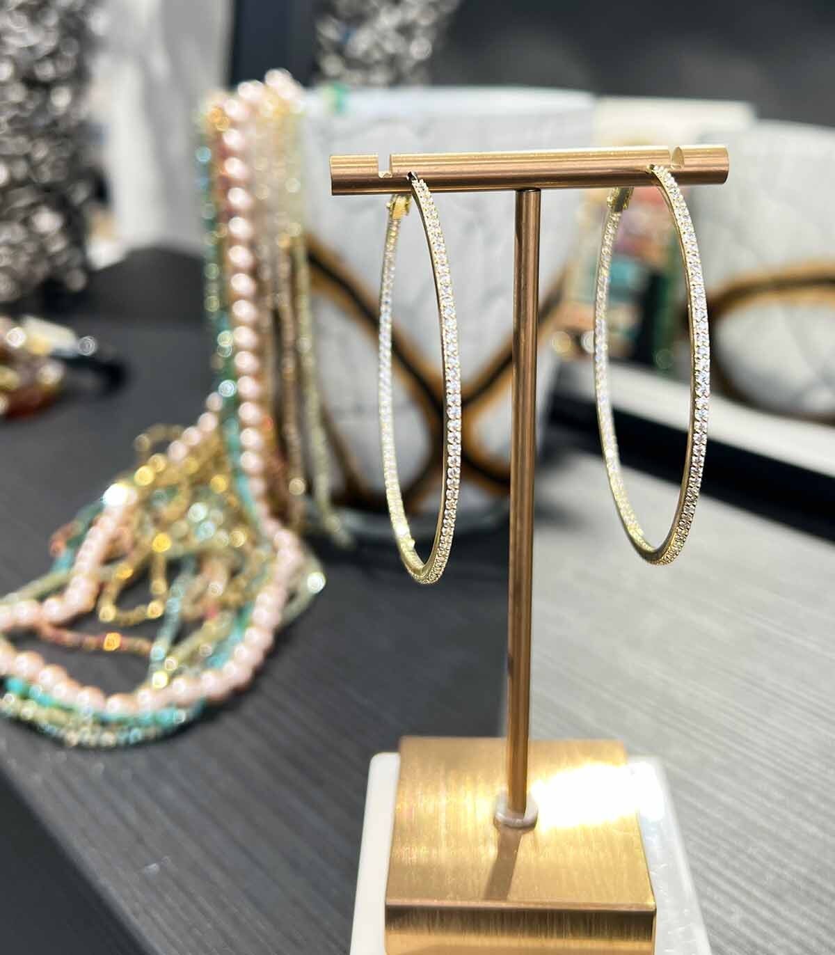 6 cm Zirkonia-Ohrringe (innen/außen) – Gold/Silber