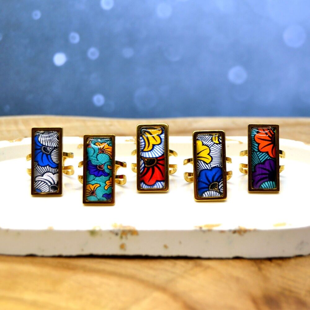 Bague ajustable en acier inoxydable doré et motif Wax Africain – Collection Rectangulaire Artisanale